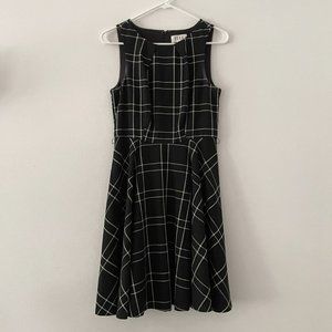 Elle Black & White Sleeveless Checkered Dress